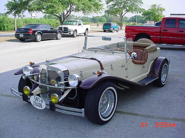 1929 Mercedes SSK roadster replicaGazelle with jump seat optional 2 piece 