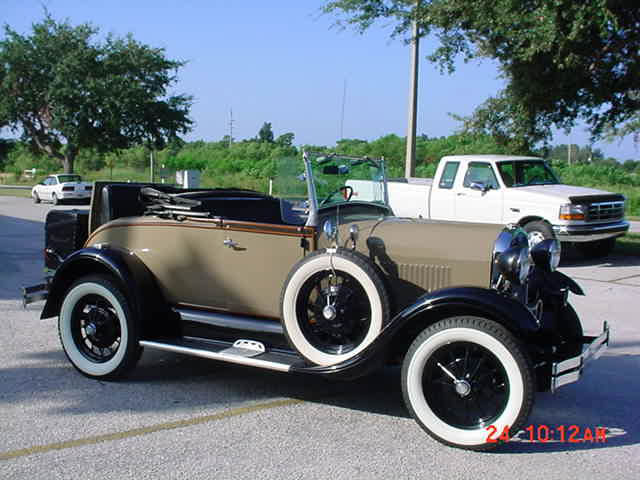1929 Model A Ford replicafactory built by Shay13963 miles in 28 years 